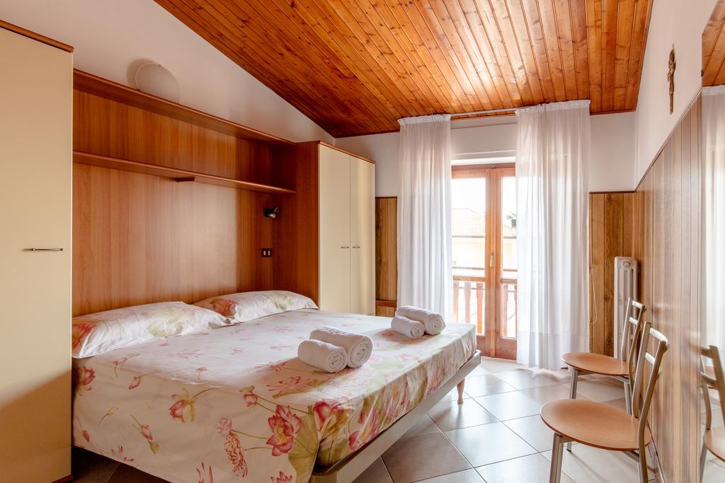 Villa Mariarosa Apartments Тіньяле Екстер'єр фото
