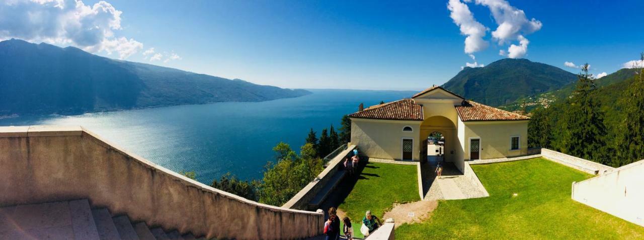 Villa Mariarosa Apartments Тіньяле Екстер'єр фото